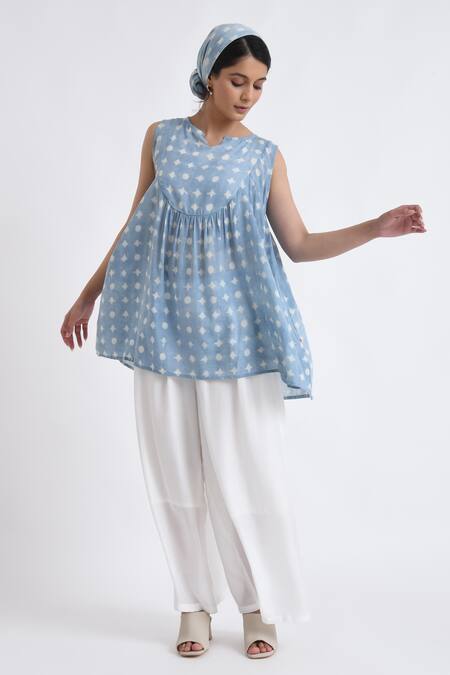 Buy_JAYATI GOENKA_Blue Cotton Sleeveless Yoke Print Top With Pant _Online_at_Aza_Fashions