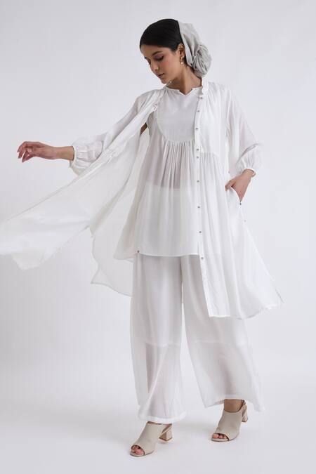 Buy_JAYATI GOENKA_White Cotton Print Gathered Yoke Long Robe With Sleeveless Flared Top Set _Online_at_Aza_Fashions