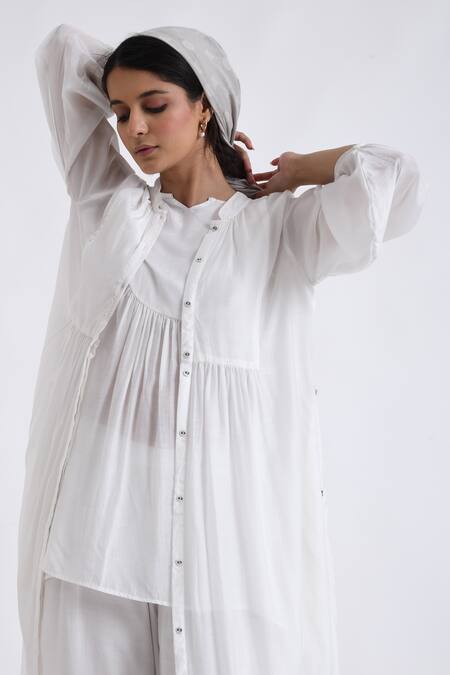 JAYATI GOENKA_White Cotton Print Gathered Yoke Long Robe With Sleeveless Flared Top Set _at_Aza_Fashions