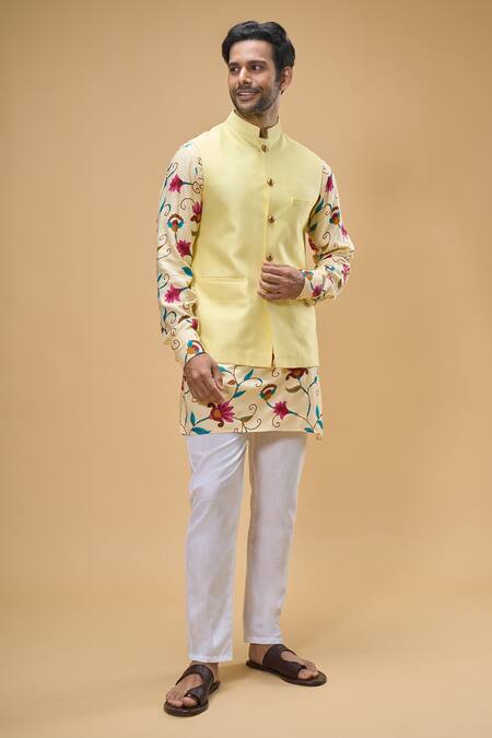 Buy Spring Break Yellow Cotton, Silk, Rayon Bloom Vine Print Kurta And Bundi Set Buy_Spring Break_Yellow Cotton, Silk, Rayon Bloom Vine Print Kurta And Bundi Set