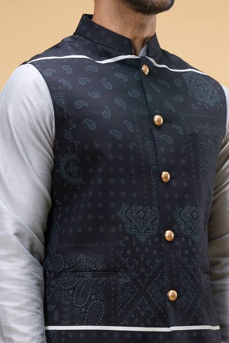 Buy_Spring Break_Black Cotton, Silk Paisley Print Bundi Set_Online_at_Aza_Fashions