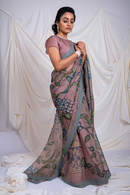 Shop_Aamra By Lavanya_Pink Organza, Flower And Bird Kalamkari Pattern Saree With Unstitched Blouse Piece _Online_at_Aza_Fashions
