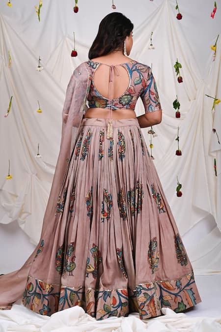 Aamra By Lavanya Hand Painted Kalamkari Pattern Lehenga Set 