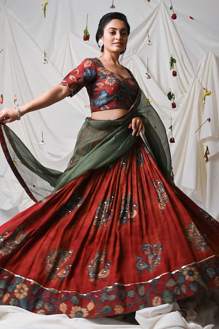 Shop Aamra By Lavanya Maroon Silk, Kota Doria Hand Painted Kalamkari Pattern Lehenga And Blouse Set Online at Aza Fashions Shop_Aamra By Lavanya_Maroon Silk, Kota Doria Hand Painted Kalamkari Pattern Lehenga And Blouse Set _Online_at_Aza_Fashions
