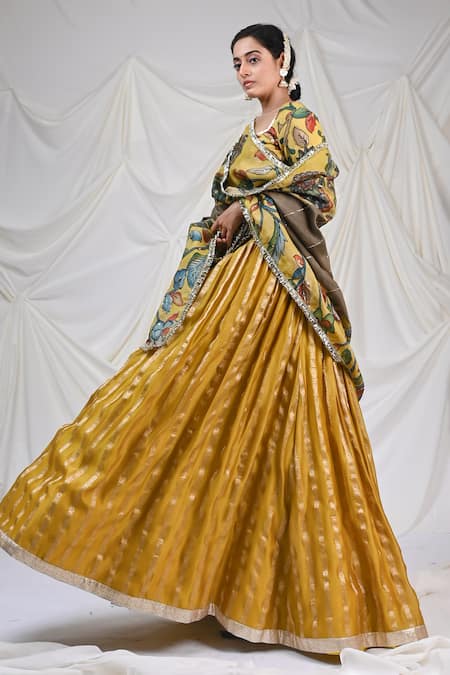 Buy_Aamra By Lavanya_Yellow , Chanderi Embroidery Asymmetric Floral Stripe Woven Lehenga Set _Online_at_Aza_Fashions