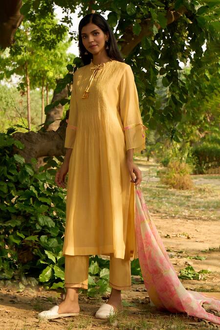 Priti Prashant_Yellow Cotton, Silk, Chiffon Embroidery Round Neck Baya Smocked Front Kurta Set _at_Aza_Fashions