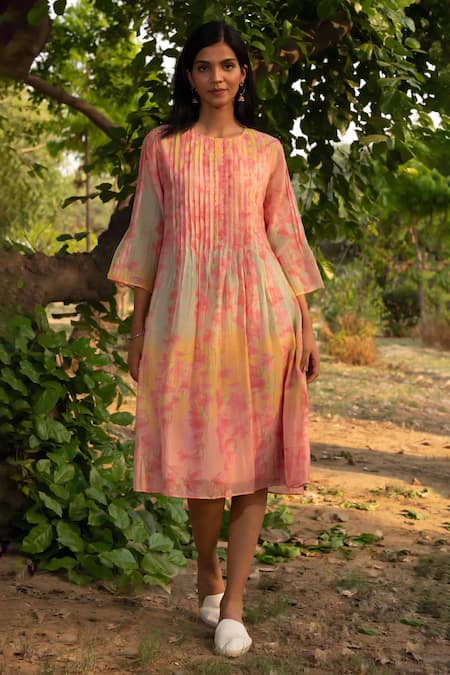 Priti Prashant Peach Mul Cotton Silk Printed Orchid Floral Round Canary Dress Online at Aza Fashions Priti Prashant_Peach Mul Cotton Silk Printed Orchid Floral Round Canary Dress _Online_at_Aza_Fashions