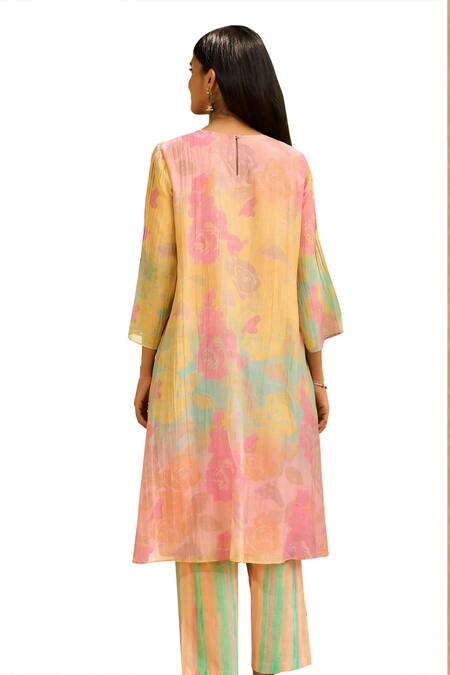 Shop Priti Prashant Peach Cotton, Silk Round Neck Chakor Pleated Rose Print Kurta And Pant Set Shop_Priti Prashant_Peach Cotton, Silk Round Neck Chakor Pleated Rose Print Kurta And Pant Set