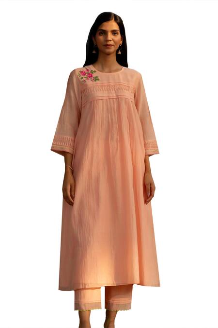 Buy Priti Prashant Peach Cotton, Silk Embroidery Round Neck Maina Pleated Kurta With Pant Set Online at Aza Fashions Buy_Priti Prashant_Peach Cotton, Silk Embroidery Round Neck Maina Pleated Kurta With Pant Set _Online_at_Aza_Fashions