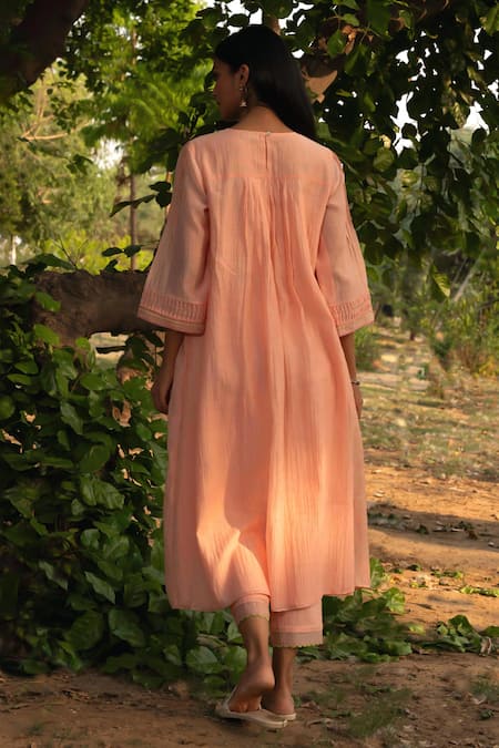 Priti Prashant Maina Pleated Kurta Set With Printed Dupatta 