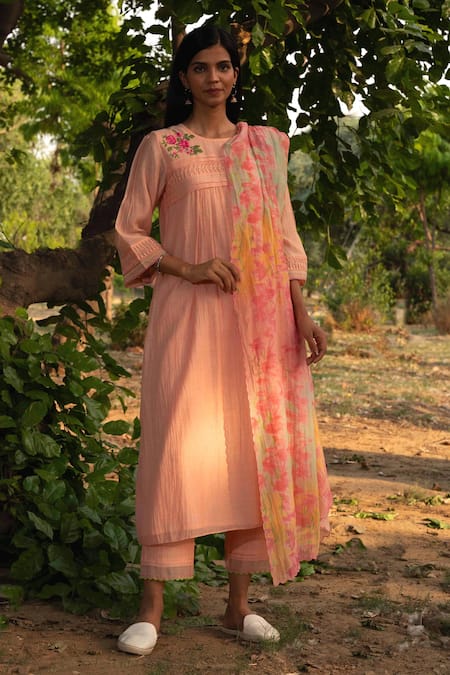 Shop Priti Prashant Peach Cotton, Silk Embroidery Round Maina Pleated Kurta Set With Printed Dupatta Online at Aza Fashions Shop_Priti Prashant_Peach Cotton, Silk Embroidery Round Maina Pleated Kurta Set With Printed Dupatta _Online_at_Aza_Fashions