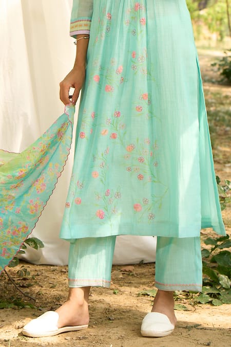 Priti Prashant_Blue , Satin Embroidery Split V-neck Papiha Floral Kurta Pant Set _at_Aza_Fashions