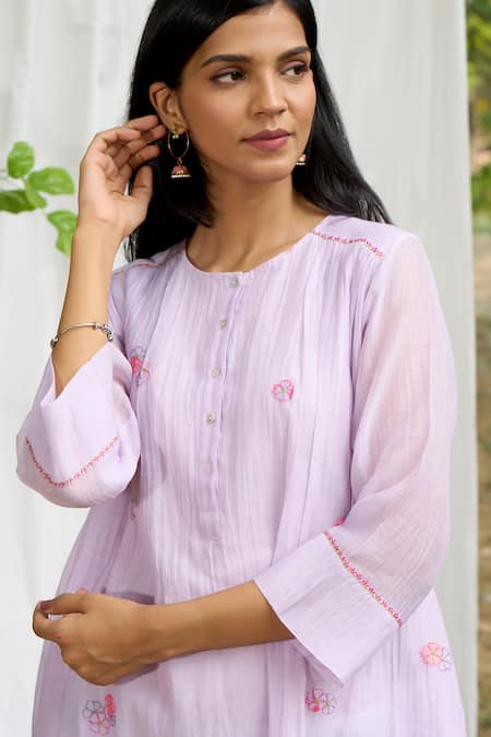 Buy_Priti Prashant_Purple Muslin, Cotton Embroidery Round Saaras Flower Kurta With Striped Pant 