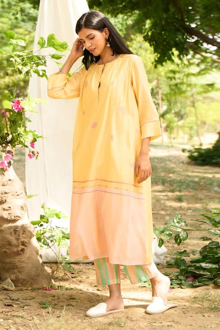 Buy_Priti Prashant_Yellow Muslin, Cotton Embroidery Round Saaras Floral Kurta With Striped Pant _Online_at_Aza_Fashions