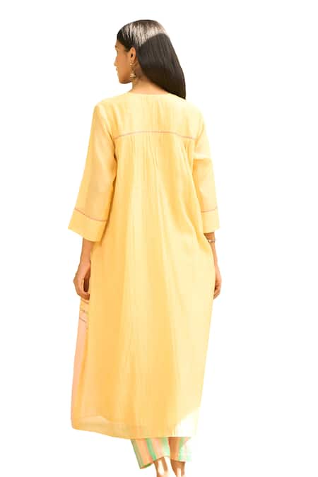 Buy_Priti Prashant_Yellow Muslin, Cotton Embroidery Round Saaras Floral Kurta With Striped Pant 