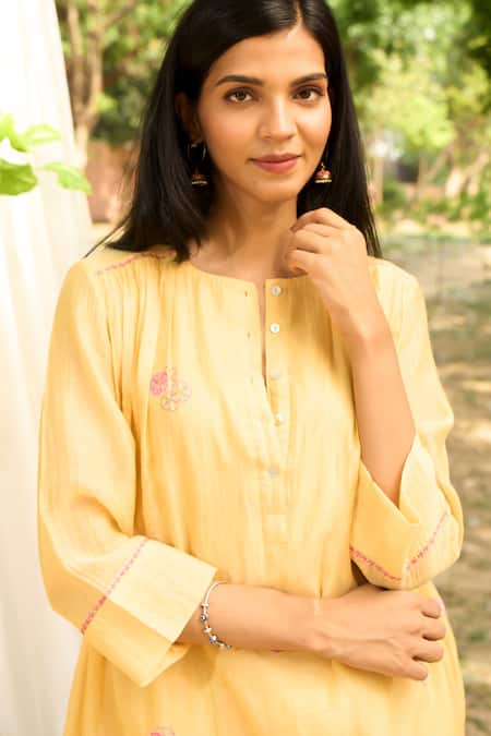 Shop_Priti Prashant_Yellow Muslin, Cotton Embroidery Round Saaras Floral Kurta With Striped Pant 