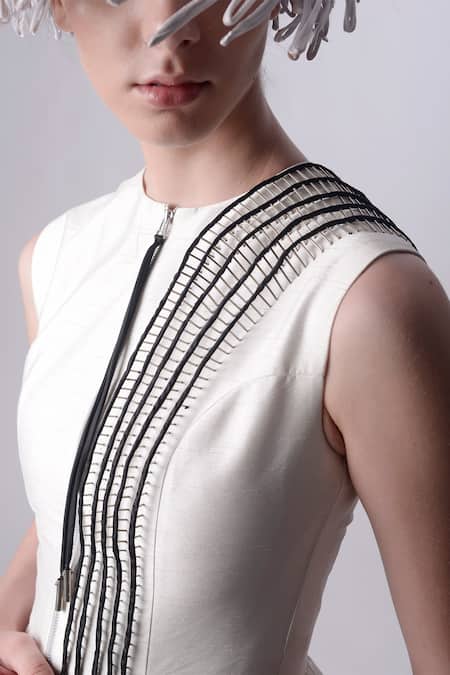 Buy_Nitin Bal Chauhan_White Dupion Silk Hand Embroidered 3d Chords Closed Round Peplum Top With Pant _Online_at_Aza_Fashions