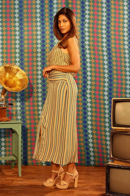 Shop Sandhya Shah Green Crepe Embroidery One Shoulder Meira Printed Draped Top With Slit Skirt at Aza Fashions Shop_Sandhya Shah_Green Crepe Embroidery One Shoulder Meira Printed Draped Top With Slit Skirt _at_Aza_Fashions