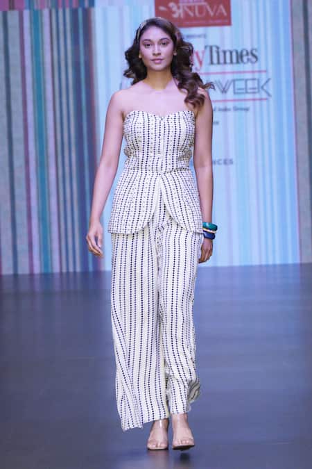 Shop_Sandhya Shah_White Crepe Sweetheart Neck Petra Geometric Print Strapless Top With Pant _Online_at_Aza_Fashions