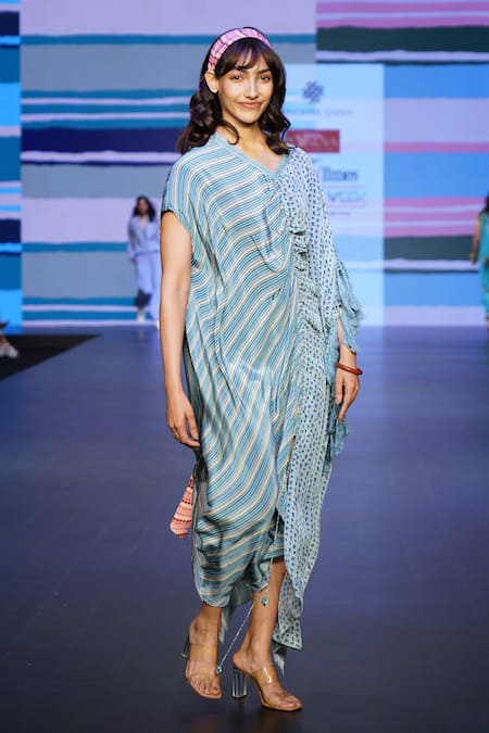 Buy_Sandhya Shah_Blue Crepe Embroidery V-neck Harmony Printed Ruched Dress 