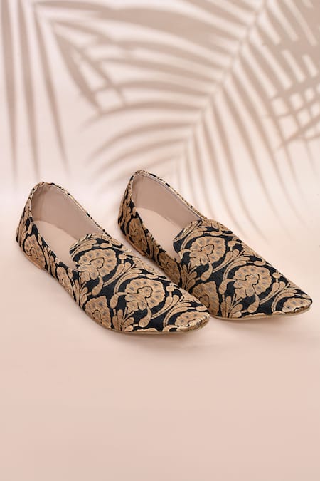 Aryavir Malhotra Fleur Woven Loafers 