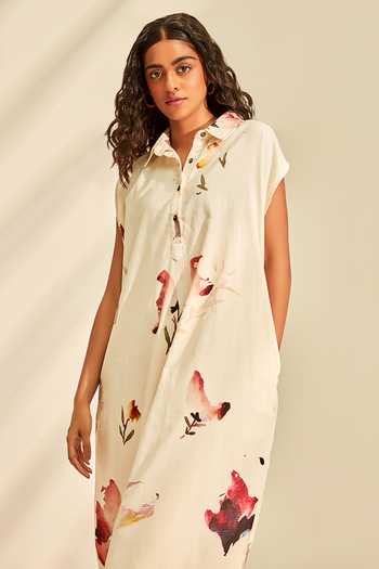 Kharakapas_Off White Cotton Collared Blossom Print Dress _at_Aza_Fashions