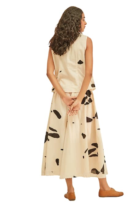 Shop_Kharakapas_Off White Cotton V-neck Dalmation Printed Waistcoat And Skirt Set 