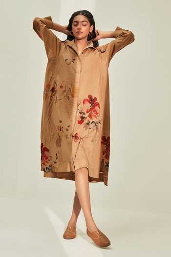 Kharakapas Brown Cotton Collared Into The Woods Print Dress Online at Aza Fashions Kharakapas_Brown Cotton Collared Into The Woods Print Dress _Online_at_Aza_Fashions