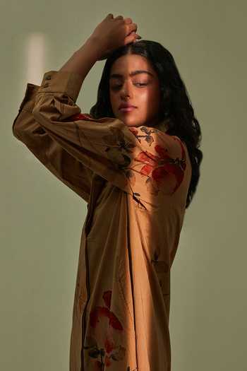 Buy Kharakapas Brown Cotton Collared Into The Woods Print Dress Online at Aza Fashions Buy_Kharakapas_Brown Cotton Collared Into The Woods Print Dress _Online_at_Aza_Fashions