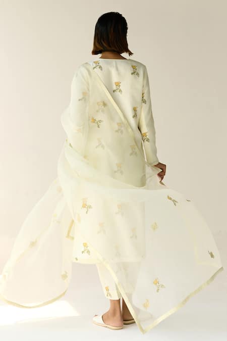 Shop_Shyam Narayan Prasad_Green Chanderi Embroidery, Sequins, Applique Round Hand Block Printed Kurta Set _at_Aza_Fashions