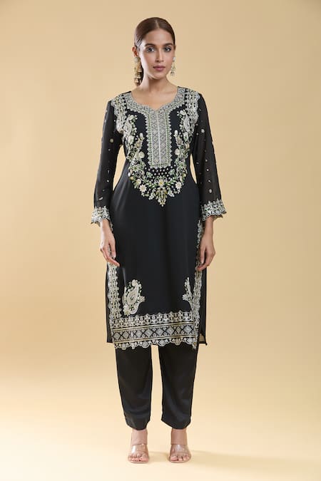 Samyukta Singhania Black Georgette, Chiffon Embroidery, Sequins, Zari Paisley Kurta Pant Set Online at Aza Fashions Samyukta Singhania_Black Georgette, Chiffon Embroidery, Sequins, Zari Paisley Kurta Pant Set _Online_at_Aza_Fashions