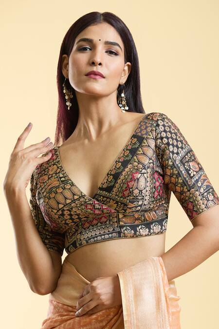Samyukta Singhania_Black Brocade Embroidery V-neck Paisley Garden Woven Blouse _Online_at_Aza_Fashions