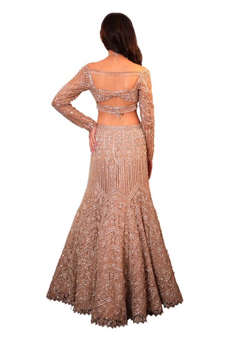 Isa By Dolly Wahal Gold Net Sequins, Pearls, Cut Work, Ophelia Fishcut Embroidered Lehenga Set at Aza Fashions Isa By Dolly Wahal_Gold Net Sequins, Pearls, Cut Work, Ophelia Fishcut Embroidered Lehenga Set _at_Aza_Fashions