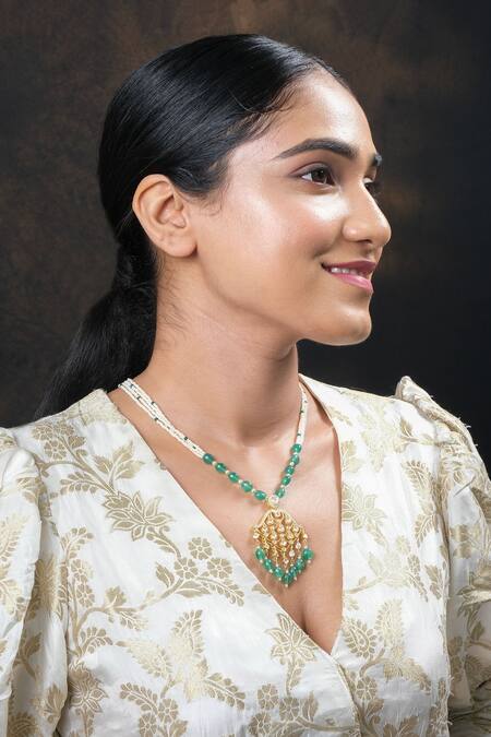 Shop Sica Jewellery Green Diamonds, Beads Moissanite Polki Necklace Set Online at Aza Fashions Shop_Sica Jewellery_Green Diamonds, Beads Moissanite Polki Necklace Set _Online_at_Aza_Fashions