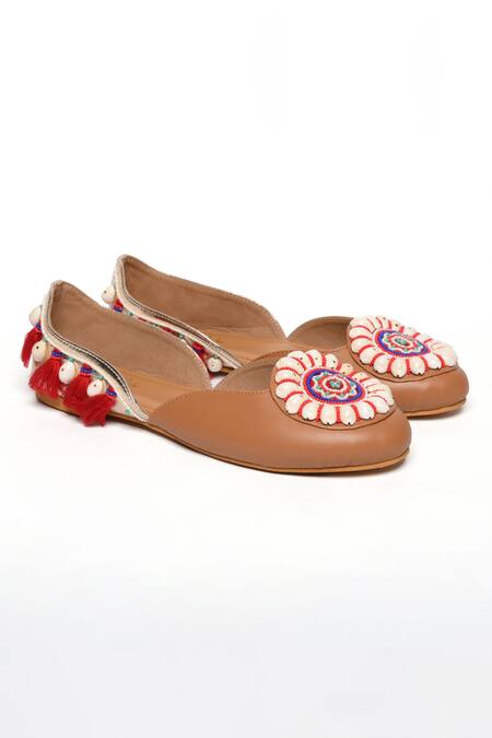 Shop_Sole House_Beige Embroidered Shell Boho Juttis_at_Aza_Fashions