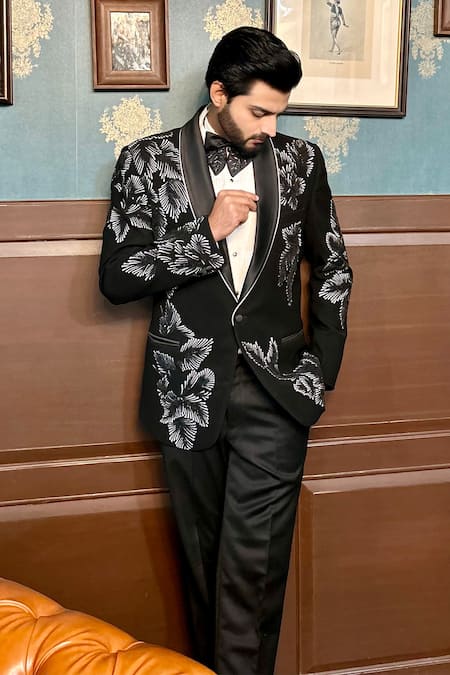 The House Of Diwans Floral Bead Embellished Tuxedo Trouser Set 