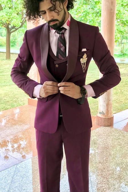 The House Of Diwans Wine Solid Tuxedo Set With Waistcoat 