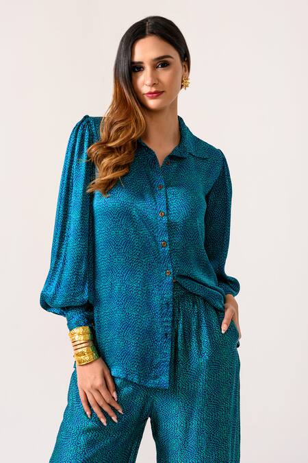 Juhi Bengani_Blue Silk Satin Collared Sea Printed Shirt And Pant Set _at_Aza_Fashions