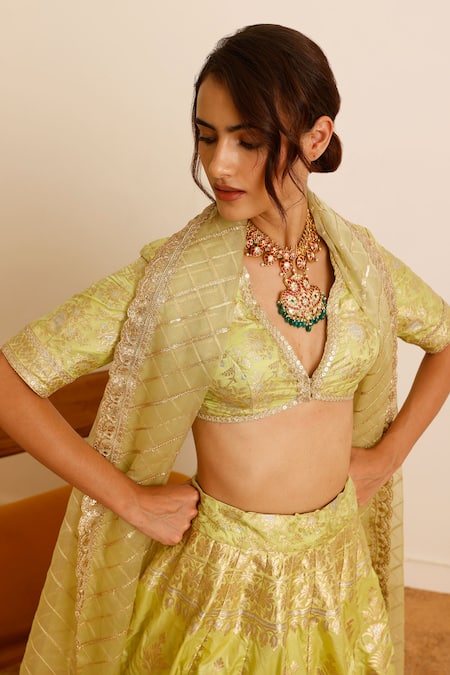 Studio Iris India_Green Silk Sequins Plunge Neck Fressia Woven Lehenga Set _Online_at_Aza_Fashions