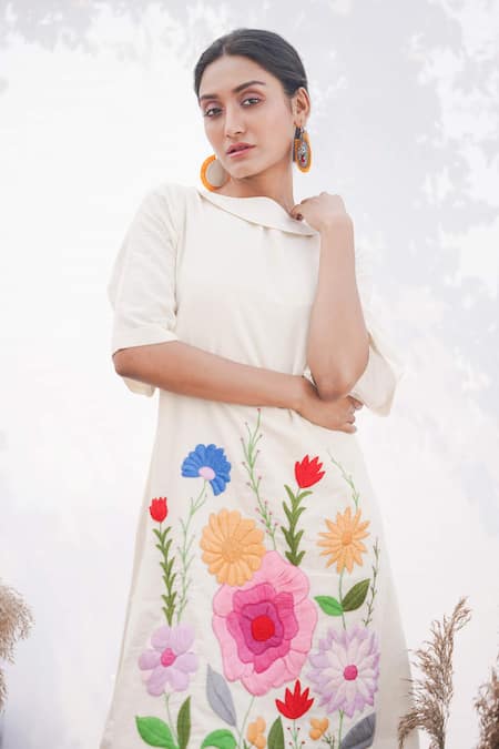 Shop Spin Wheel Ivory Handloom Cotton 60s Count Hand Embroidered Floral Thread Midi Dress Online at Aza Fashions Shop_Spin Wheel_Ivory Handloom Cotton 60s Count Hand Embroidered Floral Thread Midi Dress_Online_at_Aza_Fashions