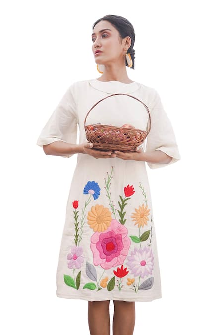 Spin Wheel Ivory Handloom Cotton 60s Count Hand Embroidered Floral Thread Midi Dress at Aza Fashions Spin Wheel_Ivory Handloom Cotton 60s Count Hand Embroidered Floral Thread Midi Dress_at_Aza_Fashions