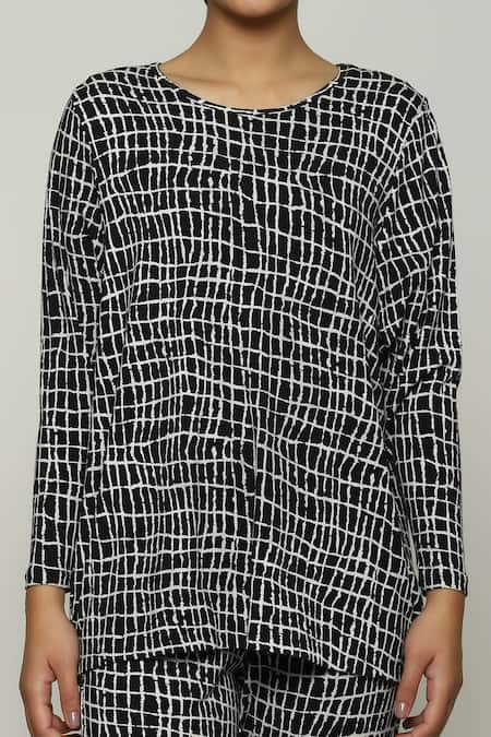Abraham And Thakore Black Tencel, Lycra Round Neck Lattice Print Top at Aza Fashions Abraham And Thakore_Black Tencel, Lycra Round Neck Lattice Print Top_at_Aza_Fashions