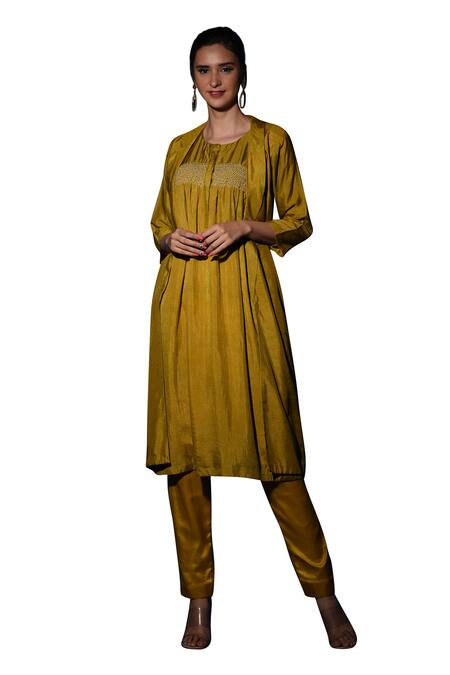Label Deepshika Agarwal_Yellow Silk, Organza Embroidery Round Neck, Smocking Kurta Pant Set With Jacket _Online_at_Aza_Fashions
