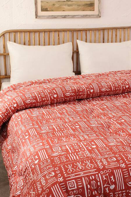 House This Orange 100% Cotton, Polyfill Printed Gamathi Ethnic Patterns Single Comforter Online at Aza Fashions House This_Orange 100% Cotton, Polyfill Printed Gamathi Ethnic Patterns Single Comforter_Online_at_Aza_Fashions