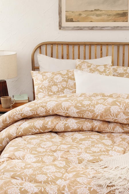 House This Genda Phool Double Comforter 