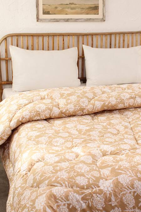 House This Beige 100% Cotton, Polyfill Printed Genda Phool Double Comforter Online at Aza Fashions House This_Beige 100% Cotton, Polyfill Printed Genda Phool Double Comforter_Online_at_Aza_Fashions