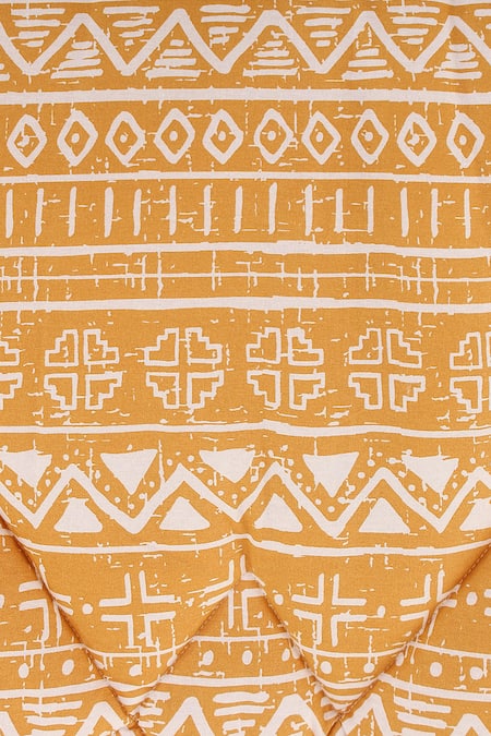 Buy_House This_Yellow 100% Cotton, Polyfill Printed Kullu Patti Ethnic Motifs Double Comforter_Online_at_Aza_Fashions