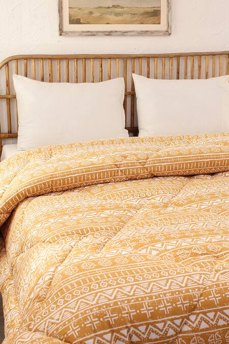 House This_Yellow 100% Cotton, Polyfill Printed Kullu Patti Ethnic Motifs Single Comforter_Online_at_Aza_Fashions