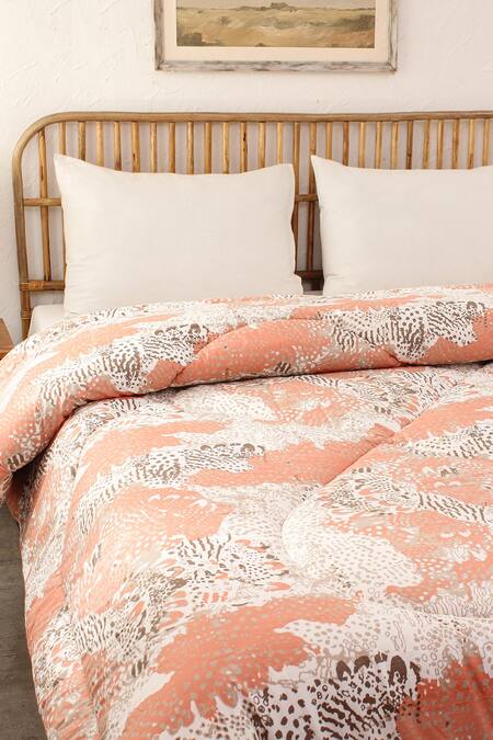 House This_Pink 100% Cotton, Polyfill Printed Mashak Single Comforter_Online_at_Aza_Fashions