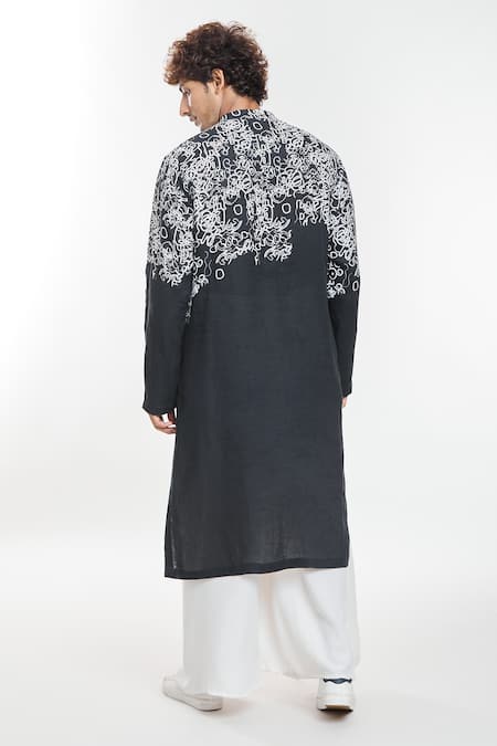 Shop Anamika Khanna Black Linen Embroidery Scribble Artwork Print Kurta at Aza Fashions Shop_Anamika Khanna_Black Linen Embroidery Scribble Artwork Print Kurta _at_Aza_Fashions
